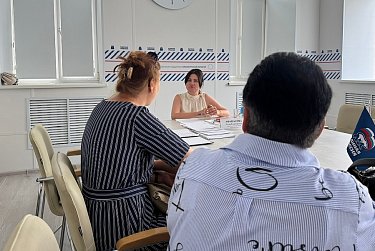 Депутат Заксобрания Елена Афанасова провела прием граждан